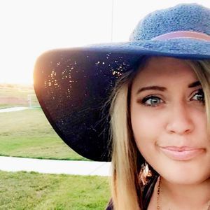 Meet your Posher, Kaylin